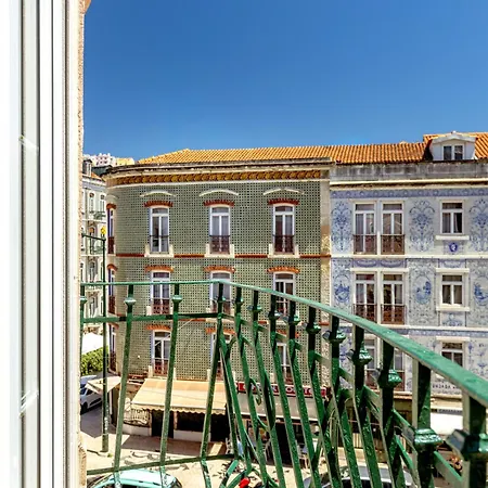 شقة Large Family Apartment,