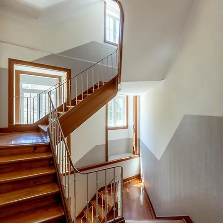 Large Family Apartment, Lisboa